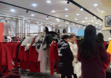 白沙女新款羽絨服 工廠直銷享優(yōu)惠，精品羊剪絨與暖冬好禮相送